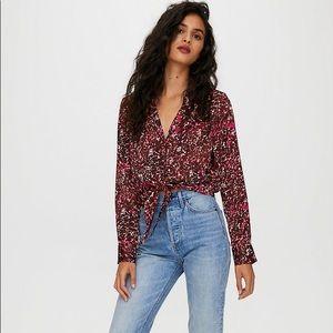 Aritzia Wilfred tie front top- size small